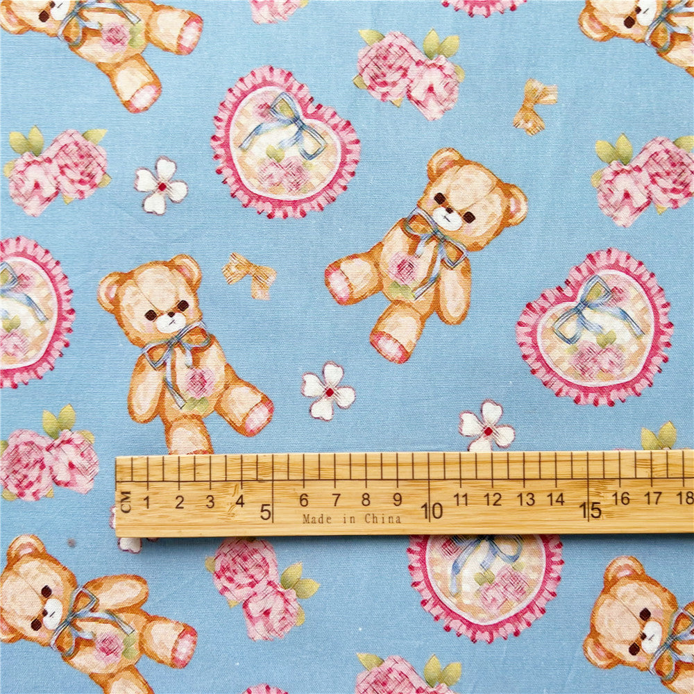 Cartoon rose retro bear doll bear cotton fabric Patchwork Sewing Quilting girl shirt clothes handmade patchwork Lolita baby